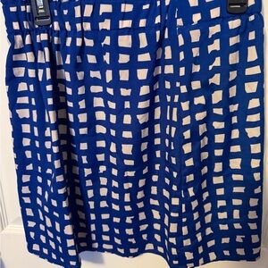Francesca's Collections Navy and Beige Patterned Mini Skirt